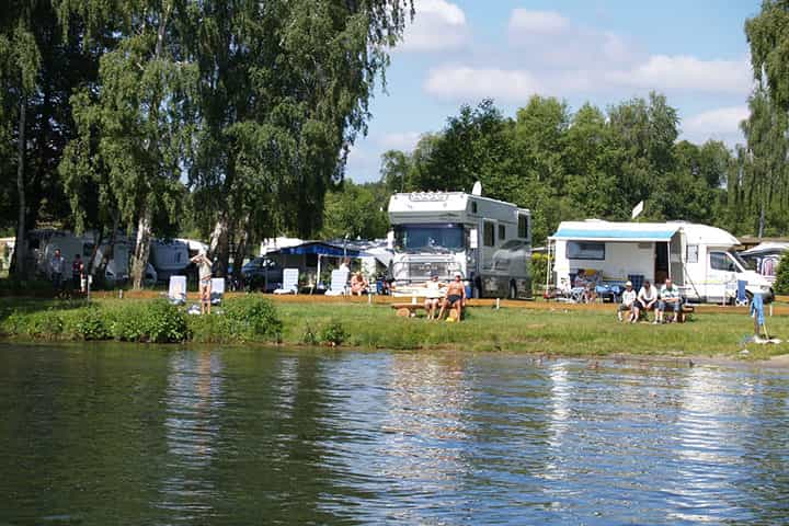 Unendliche Strände & magische Seen: Die besten Campingplätze in Mecklenburg-Vorpommern