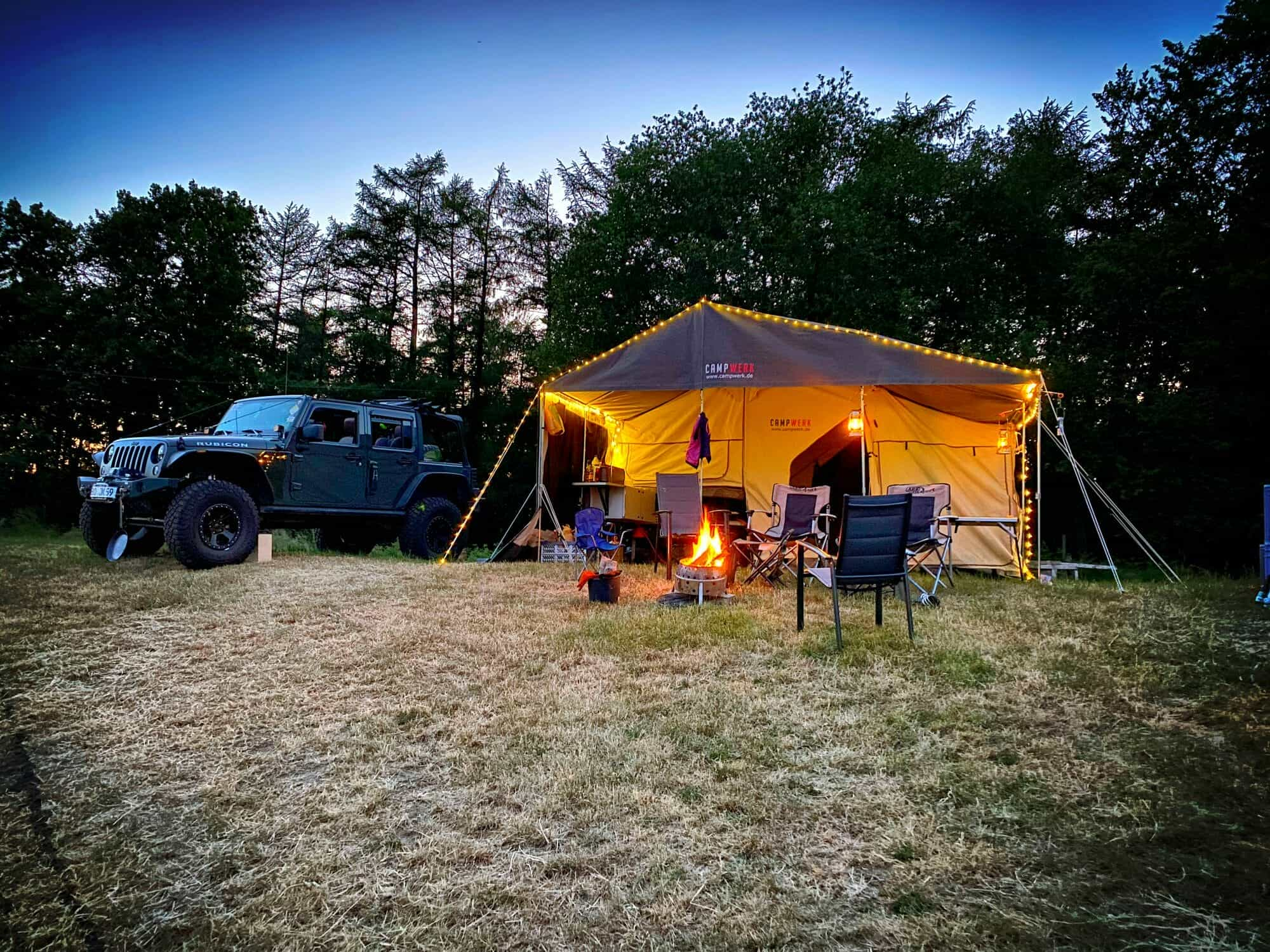 Offroad Zeltanhänger Faltcaravan Family CAMPWERK