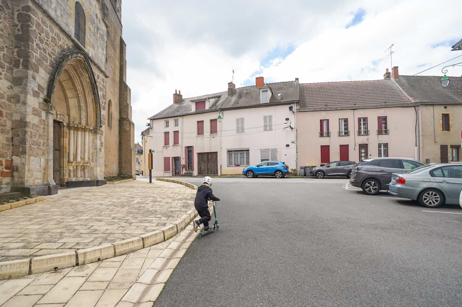 Finding free campsites in France (and being woken by the police).