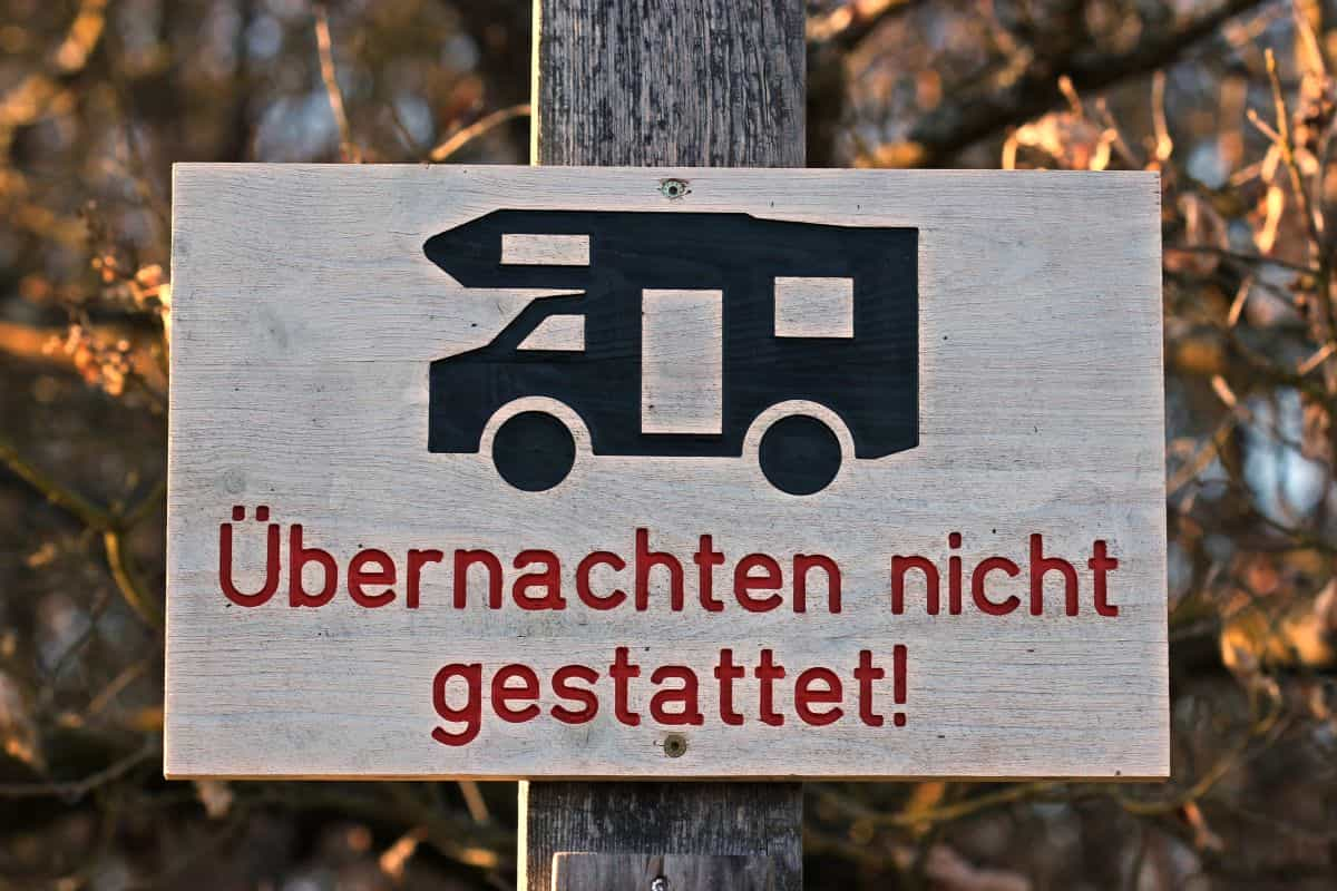 Aufgepasst: Diese Regelungen sollten Sie im Urlaub mit dem Wohnmobil beachten