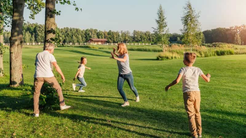 Hasseröder Ferienpark mit Schwimmbad und Indoorspielplatz im Harz