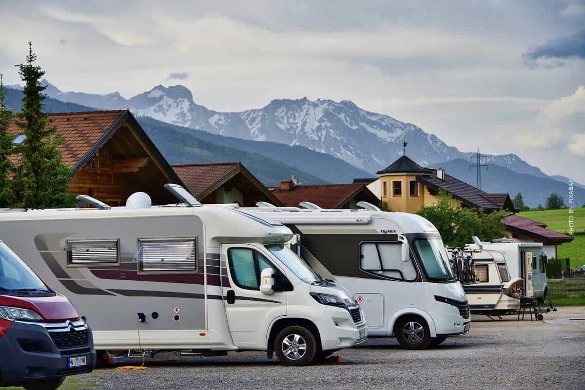 Kabeltrommel: Vorteile & Vorschriften auf dem Campingplatz – Strom für dein Wohnmobil