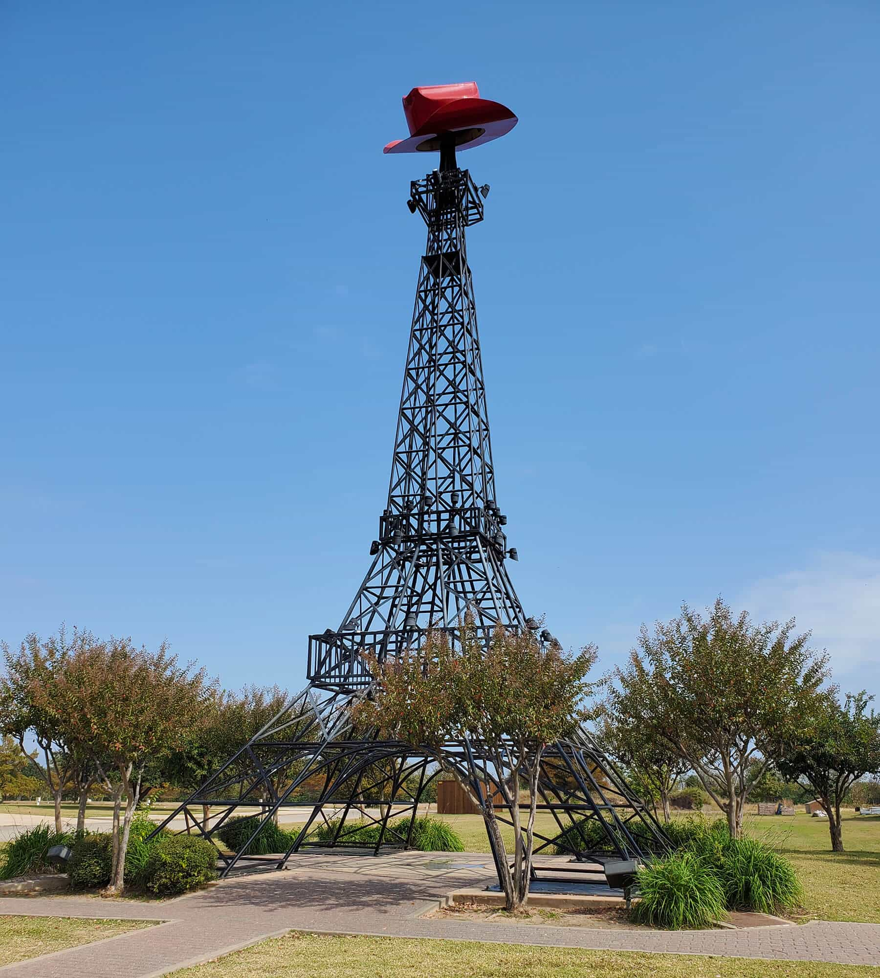 The Famous Eiffel Tower in Texas?! Plus Sulphur Springs