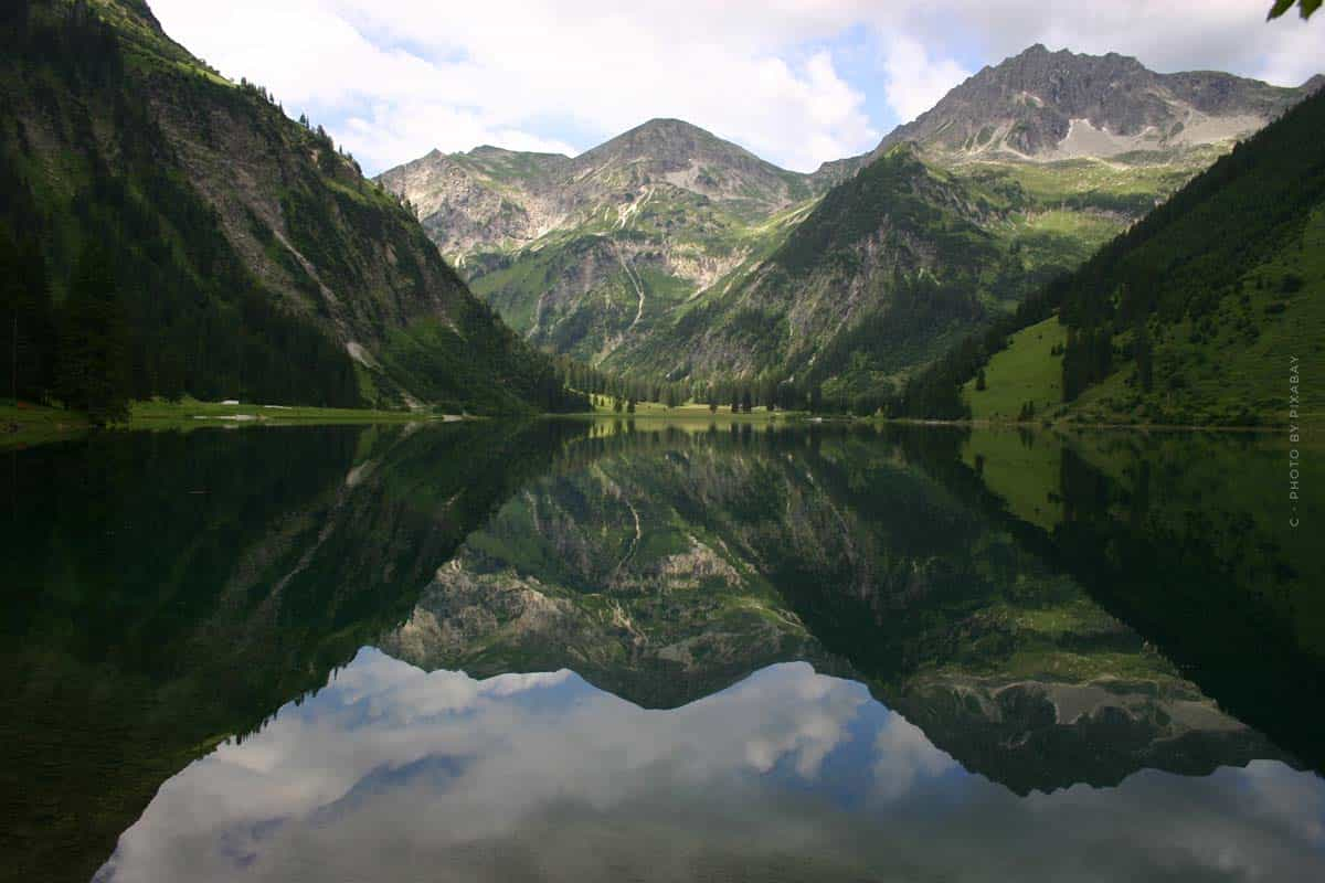 Camping Tannheimer Tal: Vilsalpsee, Wandern & Paragleiten