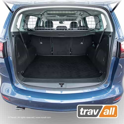 4 Essential Vehicle Accessories For Your Vauxhall Zafira Tourer