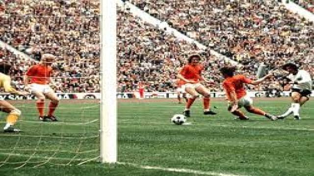 Muller, Total Football and the ‘Lost Final’: The Story of the 1974 World Cup Final | Four-Four-You