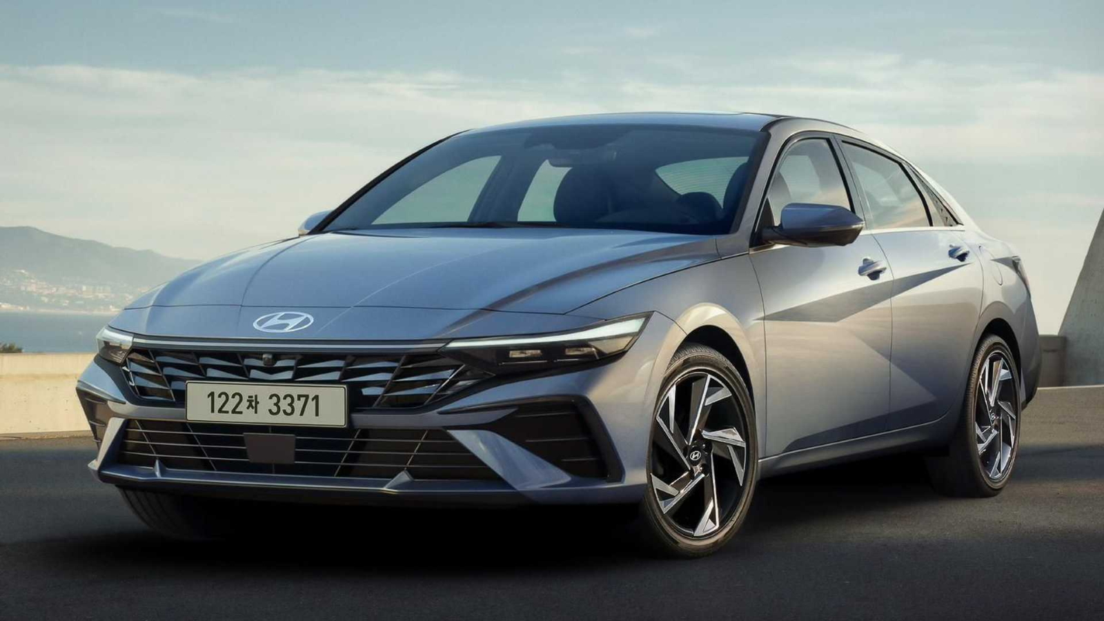 The Refreshing Korean-Market 2024 Hyundai Avante Is Basically The Next Hyundai Elantra