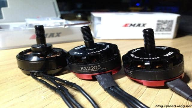 EMAX RS2205 2300KV & 2600KV Motors – Cooling Red Bottom