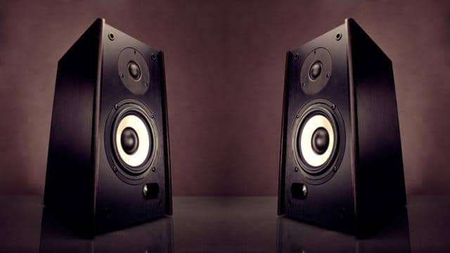 Surround Vs Back Speakers – What’s the Difference?