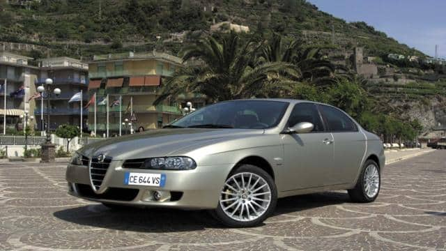 THE ALFA ROMEO 156 1.9 JTD AND 156 2.4 JTD JOIN THE MODEL RANGE