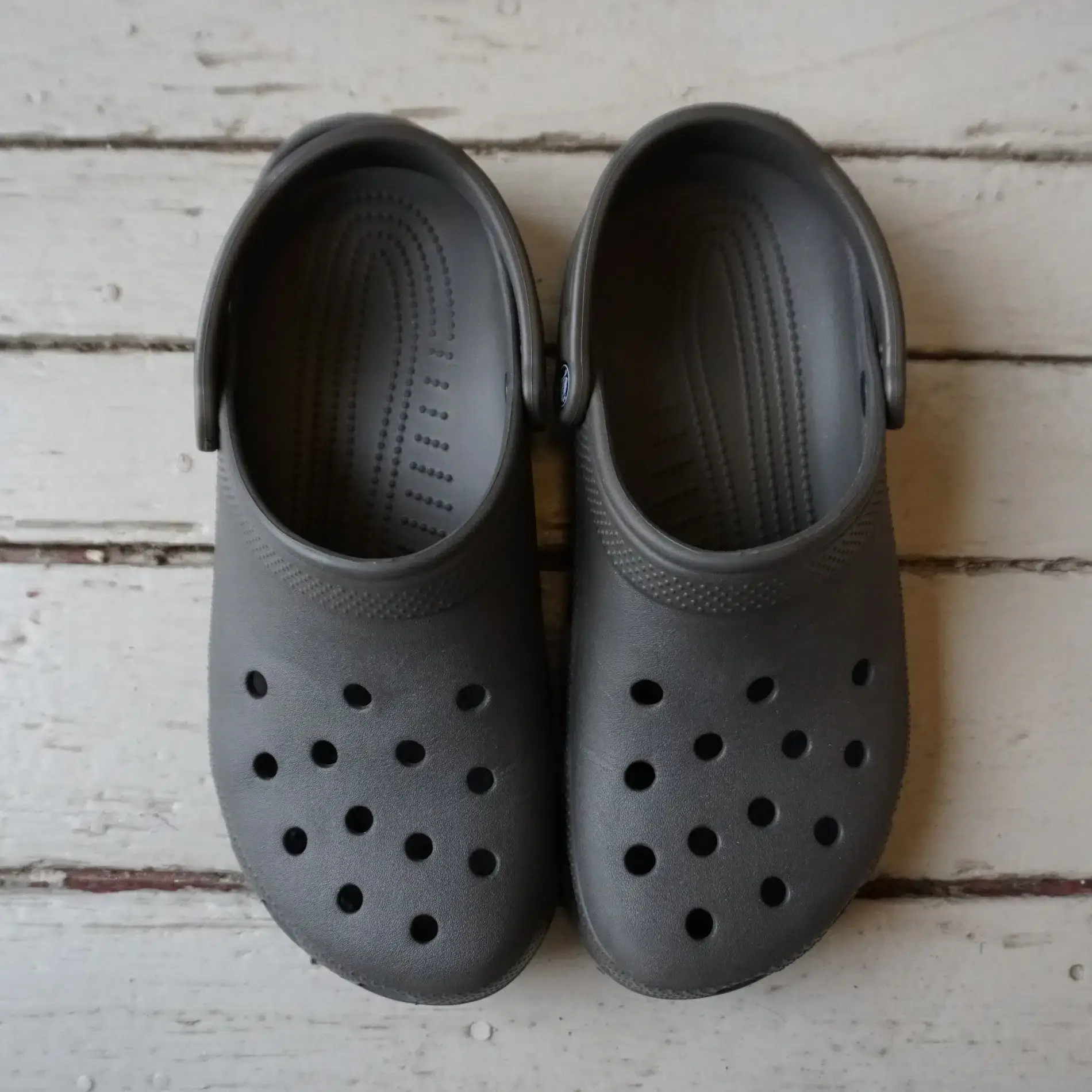 Crocs Review: Strange But Surprisingly Practical (Sometimes)