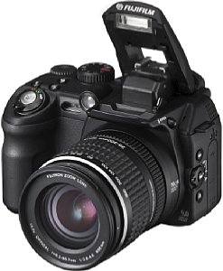 Fujifilm stellt neue FinePix-Modelle S9500, S5600 und E900 vor