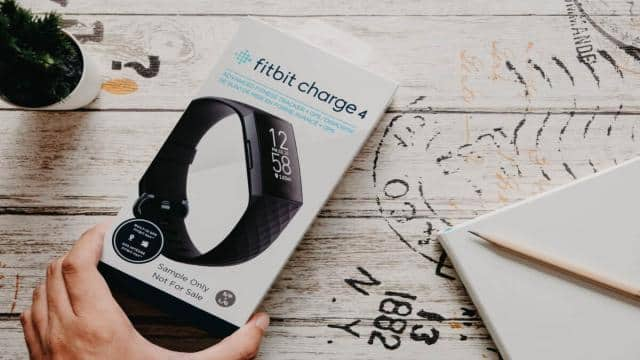 Fitbit Charge 4 vs. Charge 5: How Do They Compare?