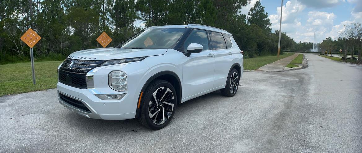 2022 Mitsubishi Outlander review | Or that time I got to work the cryo cannon at a Flux Pavilion rave