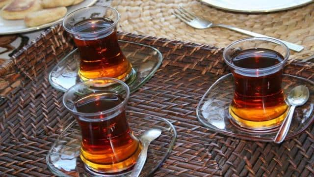 7 traditionelle Getränke der Türkei