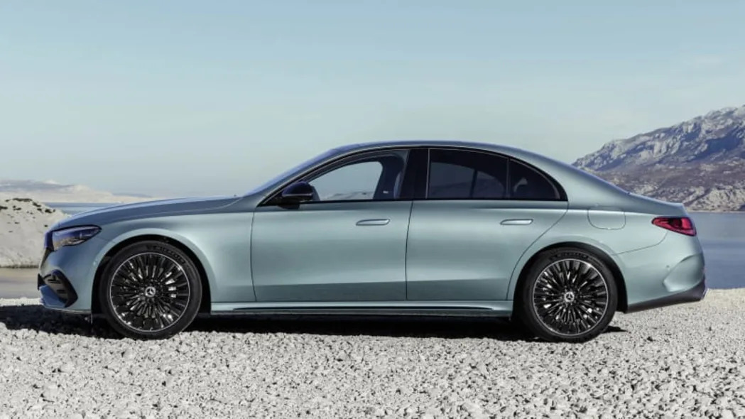 2024 Mercedes-Benz E-Class learns from the past, looks to the future