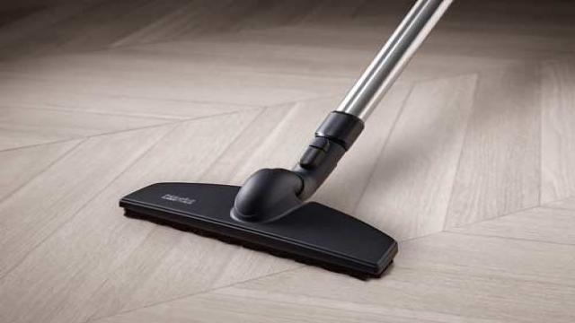 Miele (C1 vs. C2 vs. C3 vs. Cx1) Canister Vacuums 2023 | Comparison, Differences, Reviews