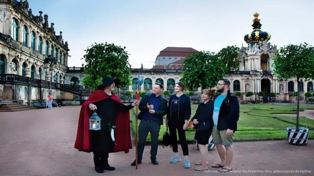 Die beste Nachtwächter-Tour in Dresden: Das schaurige Original