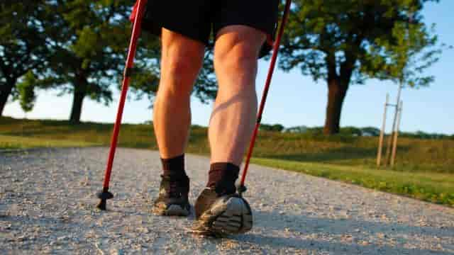 Nordic-Walking-Technik lernen und verbessern: Anleitung + Übungen