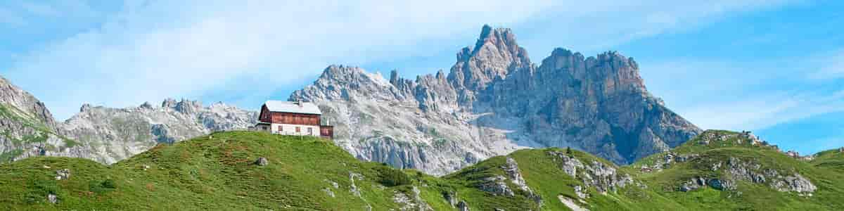 Ferienhaus-Urlaub: Österreich mit Hund rund um Seen + Berge