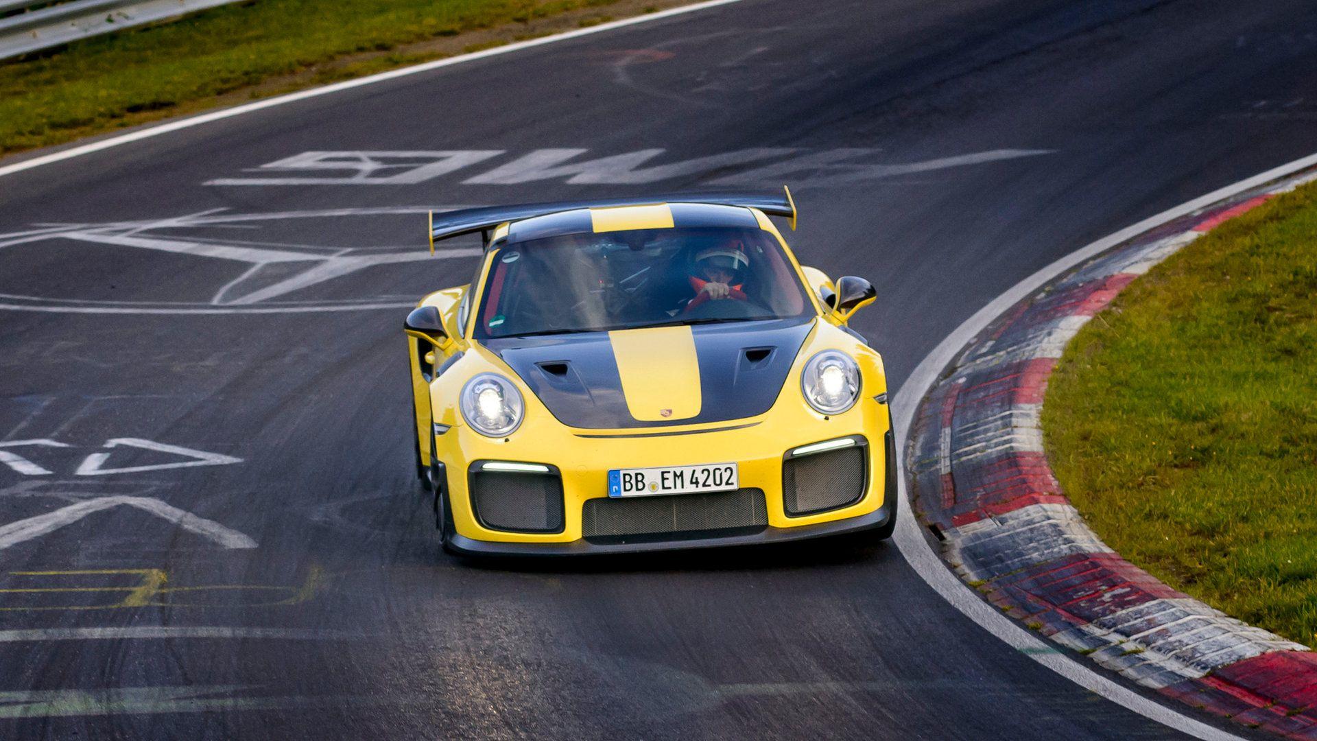 Battle of the Weissachs - GT3 RS vs GT2 RS