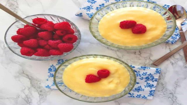 Basic Recipe for German Vanilla Pudding (Vanillepudding)