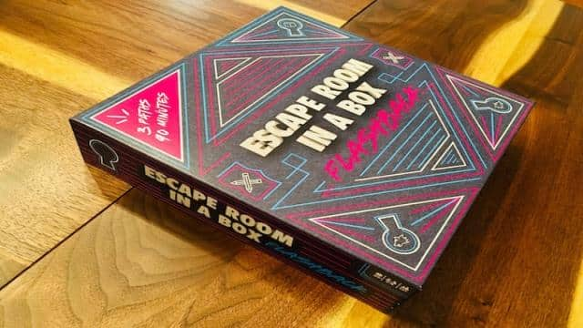 Escape Room in a Box – Flashback [Review]