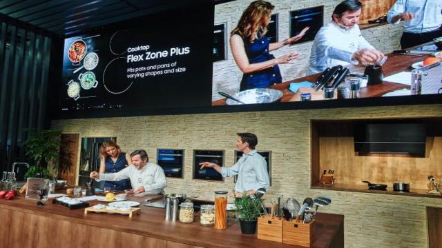 Samsung Showcases the New Dual Cook Flex at EuroCucina 2018