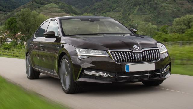 Skoda Octavia vs Superb: Family hatchback showdown