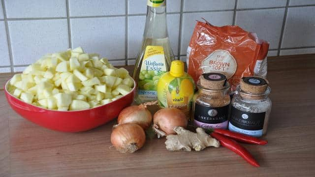 Apfelchutney – süß-scharfes Chutney mit Chili und Ingwer