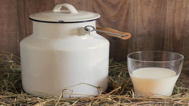 Butter selber machen: Einfache Anleitung mit Sahne oder Milch