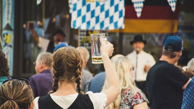 How to order a beer in German & say cheers like a local