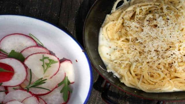 SPAGHETTI CACIO E PEPE