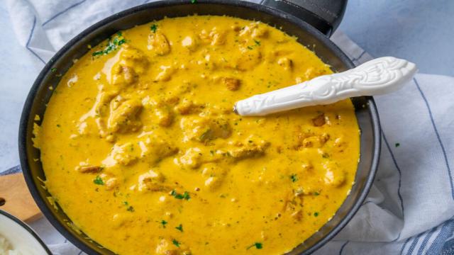 30 Minuten Curry Geschnetzeltes – so lecker & einfach zu kochen