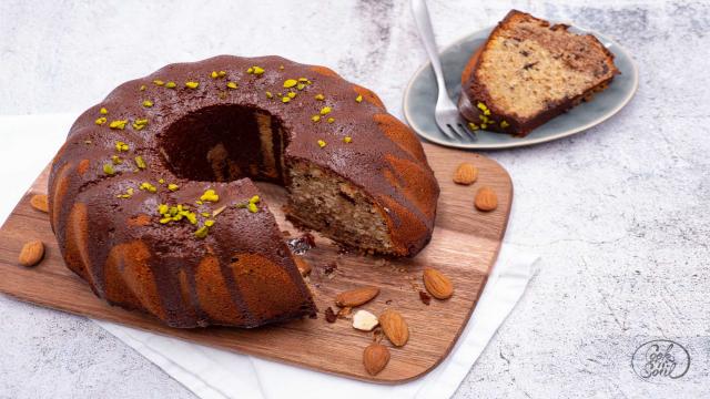 Schokoladenglasur selber machen, Grundrezept für eine glänzende Kuchendeko