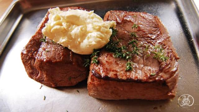 Rumpsteak braten in der Pfanne für feinsten Steak Genuss