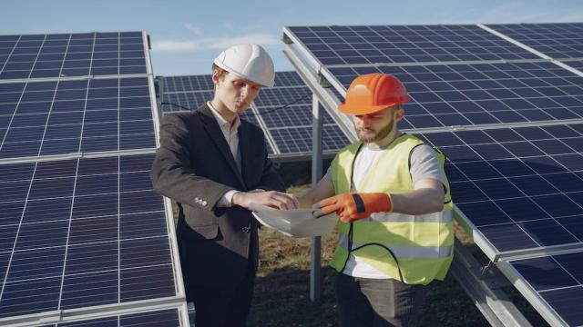 Wie viel Photovoltaik braucht ein Einfamilienhaus mit Wärmepumpe? Erfahre hier die wichtigsten Fakten!